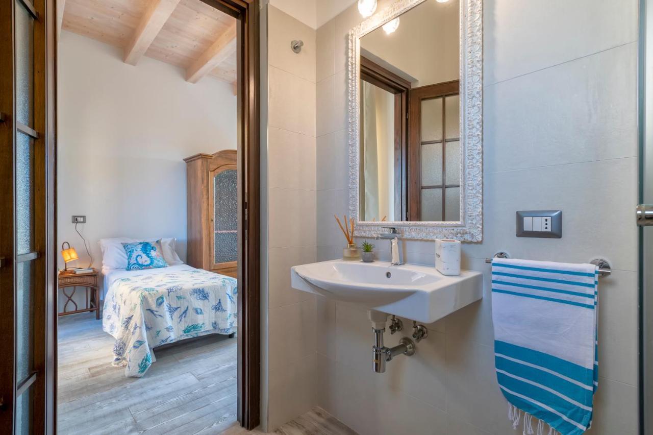 Apartamento Lungomare Garibaldi - Attico A Due Passi Dal Mare Alguer Exterior foto